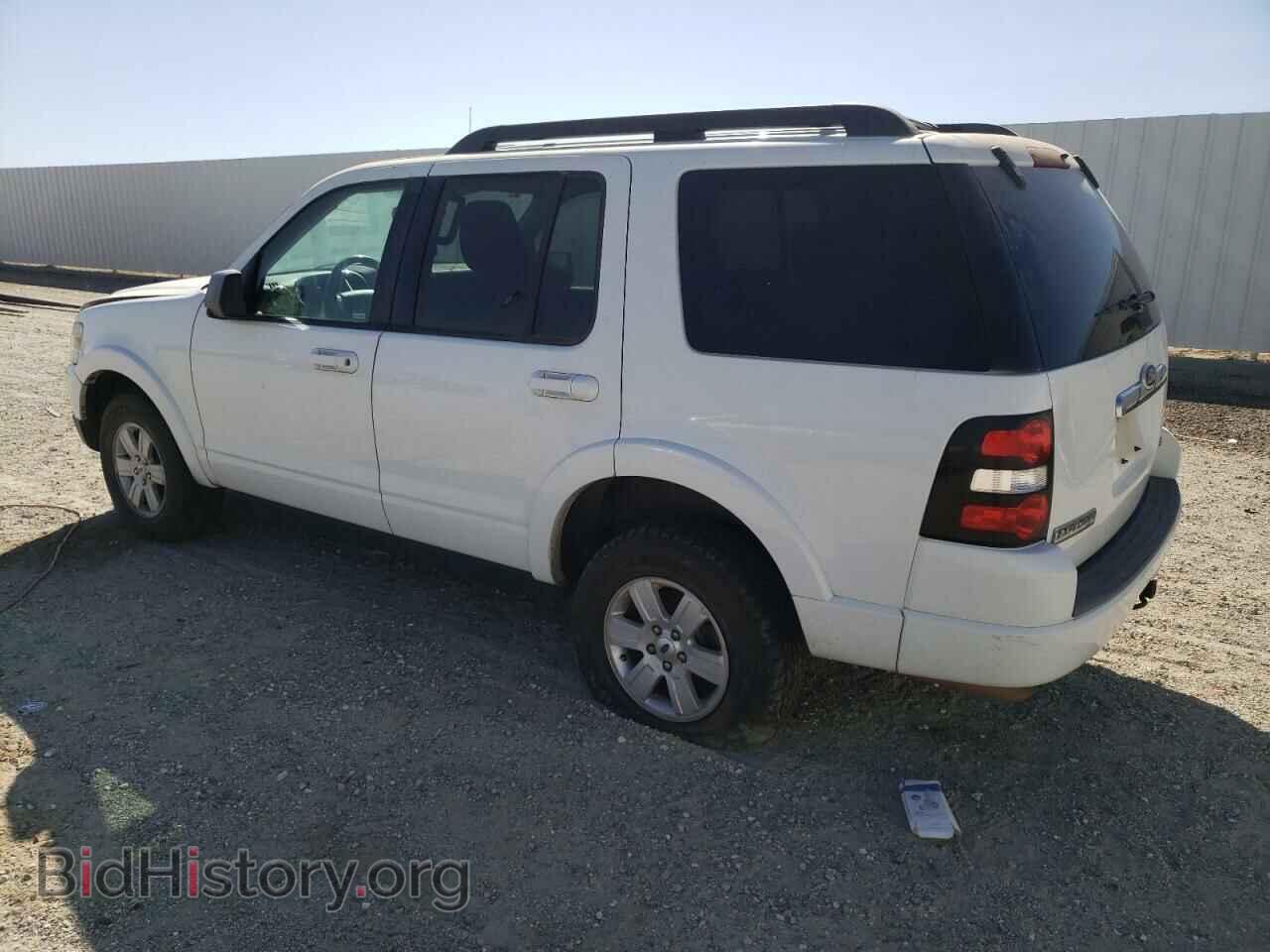 2010 FORD EXPLORER - VIN: 1FMEU7DE6AUB07441 - Фото 2