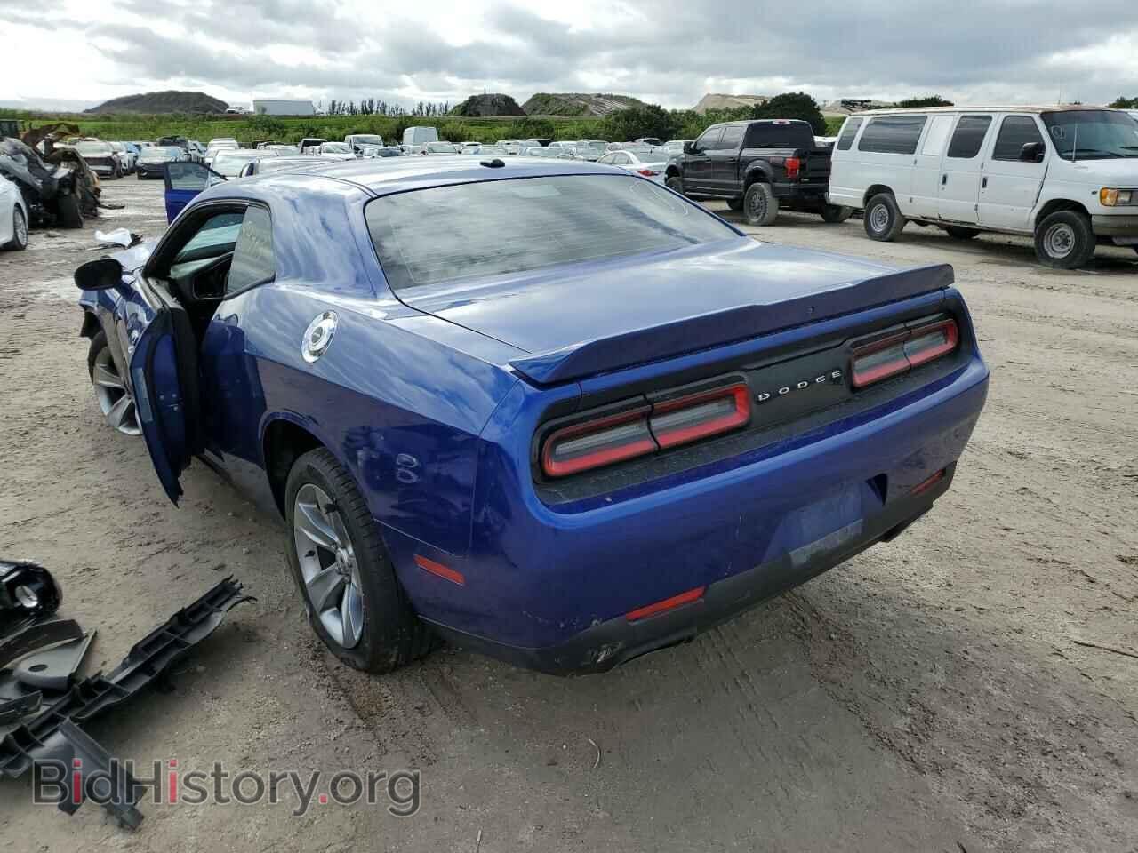 2018 DODGE CHALLENGER - VIN: 2C3CDZAG7JH260317 - Photo 2