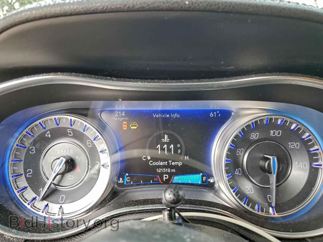 2017 CHRYSLER 300 - VIN: 2C3CCAAG9HH577451 - Фото 9