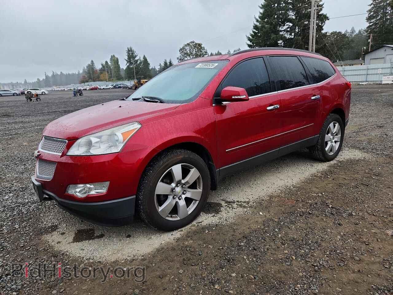 Photo 1GNKVLED0CJ188922 - CHEVROLET TRAVERSE 2012