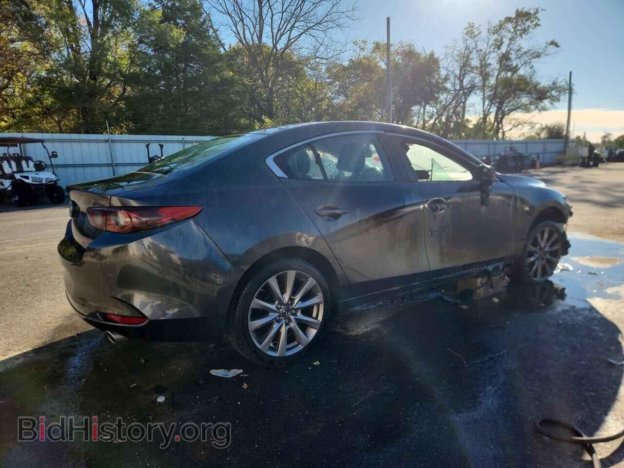 2021 Mazda 3 (VIN 3MZBPABL3MM201750) — photo 3 of 13