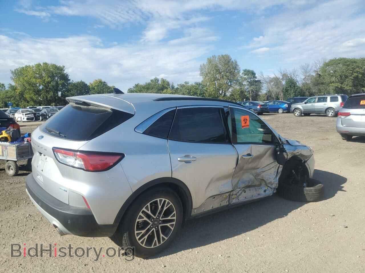 2020 FORD ESCAPE - VIN: 1FMCU9H61LUA76561 - Photo 3
