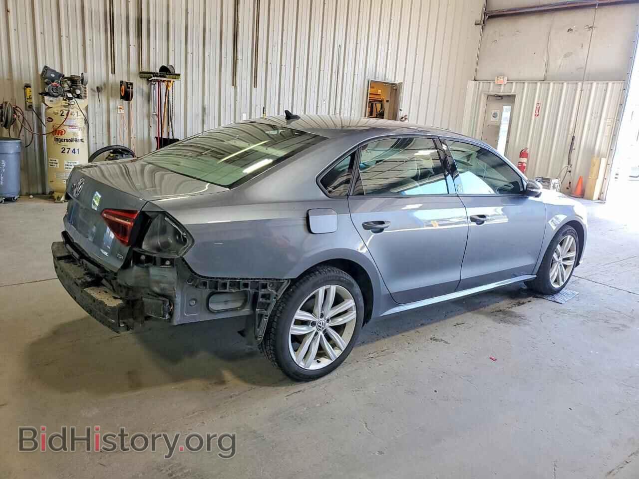 2019 VOLKSWAGEN PASSAT - VIN: 1VWLA7A37KC012575 - Фото 3