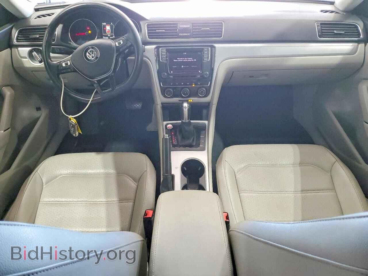 2019 VOLKSWAGEN PASSAT - VIN: 1VWLA7A37KC012575 - Фото 8