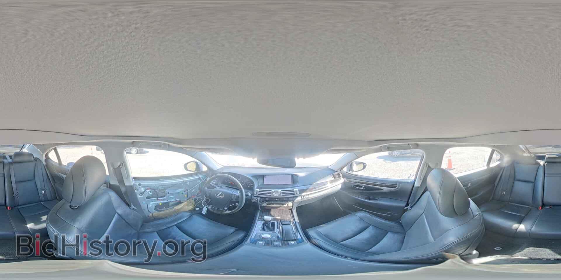 2017 LEXUS LS460 - VIN: JTHCL5EF5H5028873 - Photo 15