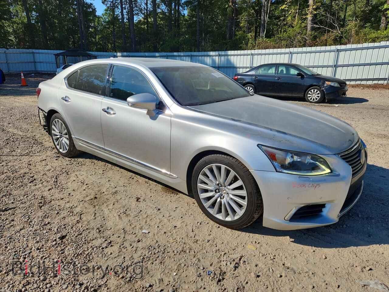 2017 LEXUS LS460 - VIN: JTHCL5EF5H5028873 - Photo 4