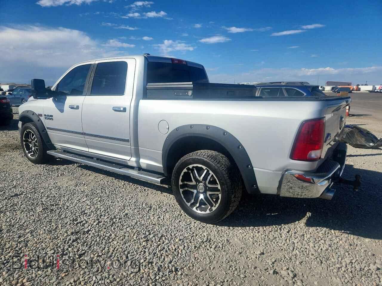 2015 RAM 1500 - VIN: 1C6RR7TT5FS596612 - Photo 2