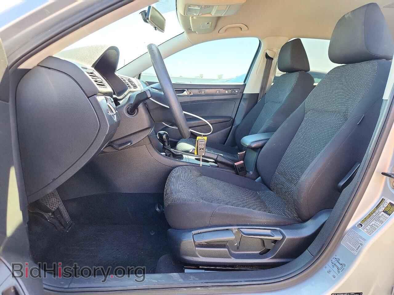 2017 VOLKSWAGEN PASSAT - VIN: 1VWAT7A34HC024659 - Photo 7
