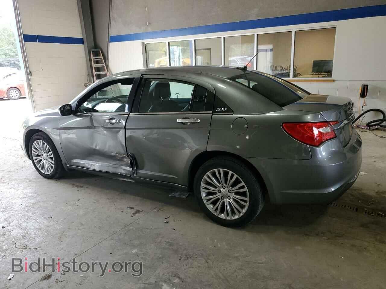 2013 CHRYSLER 200 - VIN: 1C3CCBCG4DN506954 - Фото 2