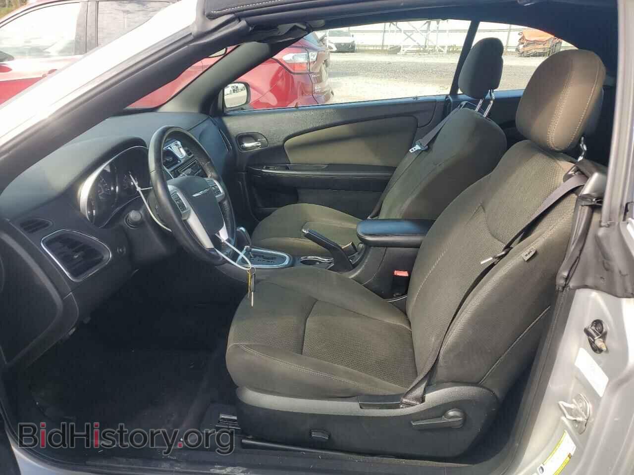2011 CHRYSLER 200 - VIN: 1C3BC2EBXBN589302 - Photo 7