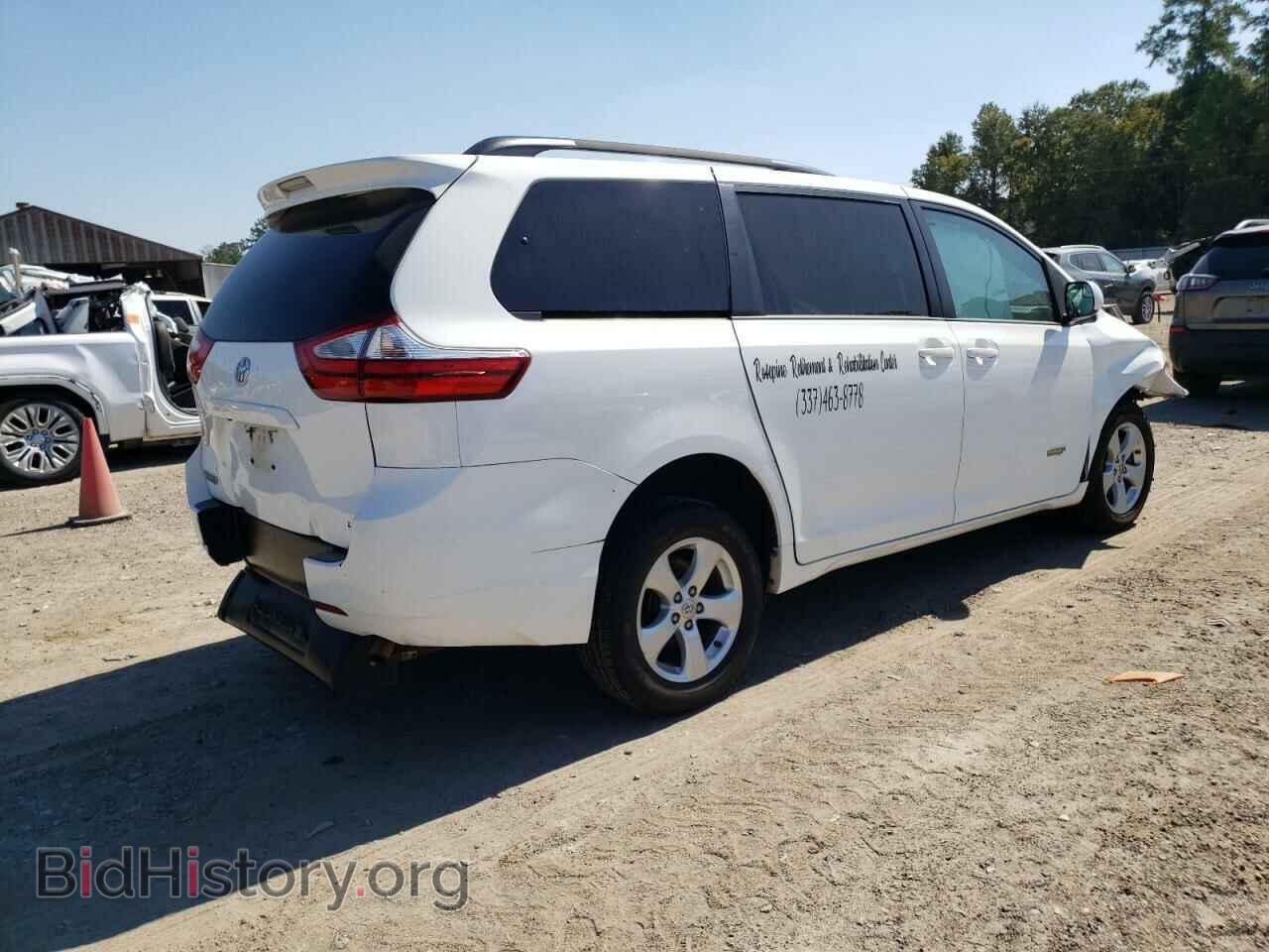 2017 TOYOTA All Models - VIN: 5TDKZ3DCXHS866057 - Фото 3