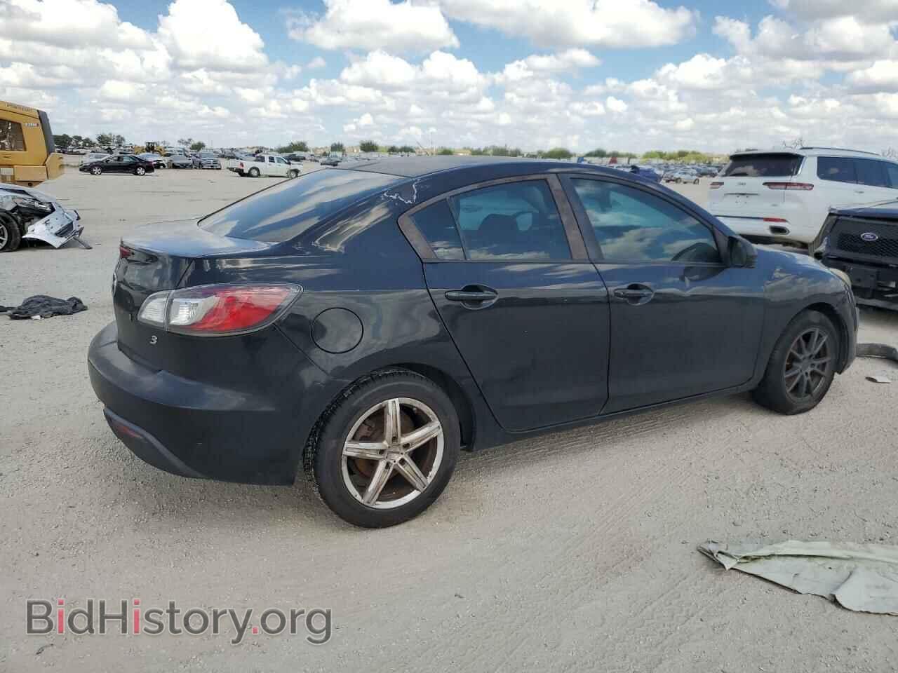 2011 MAZDA 3 - VIN: JM1BL1UF9B1455818 - Фото 3