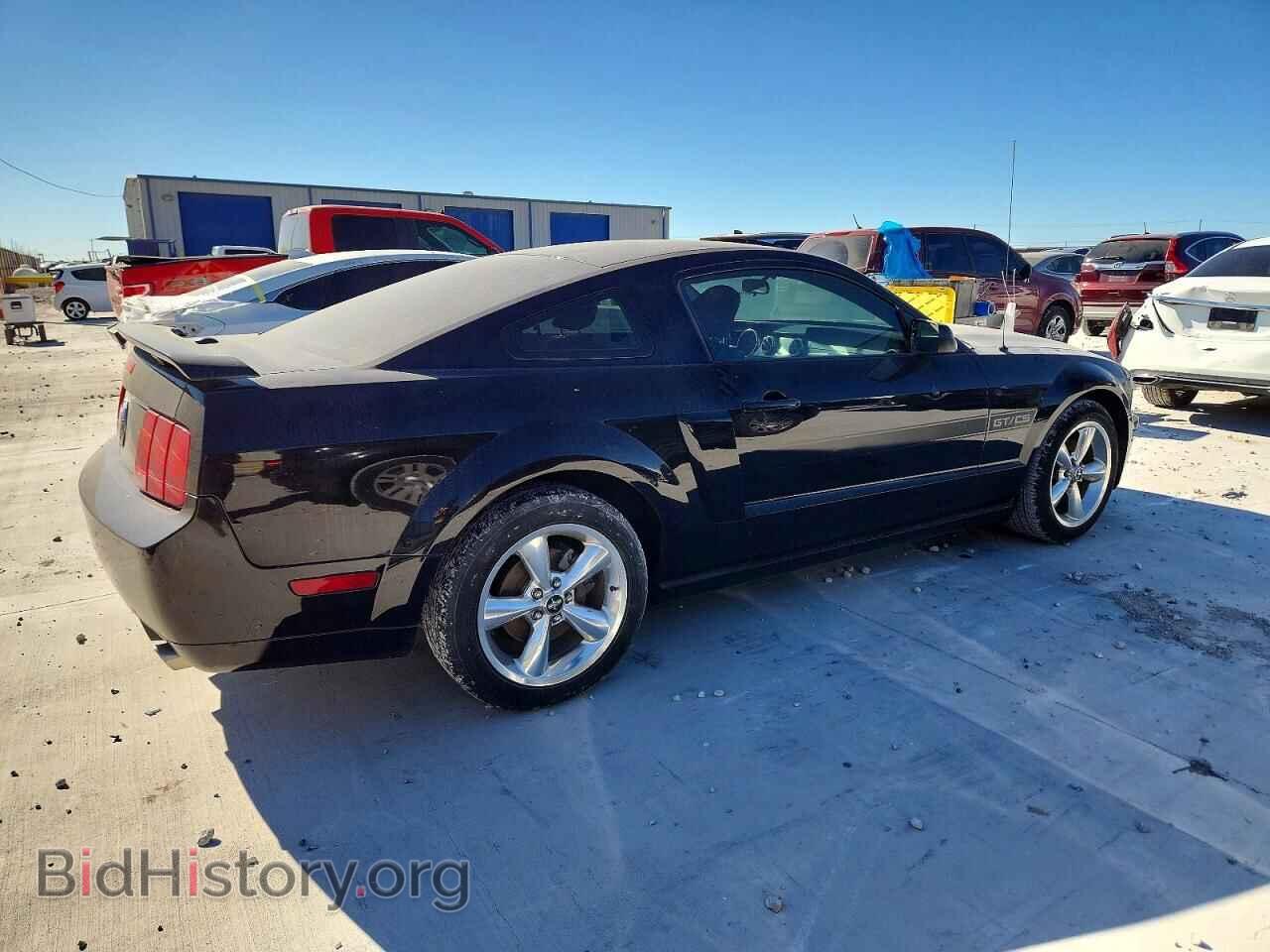 2008 FORD MUSTANG - VIN: 1ZVHT82H585163685 - Фото 3
