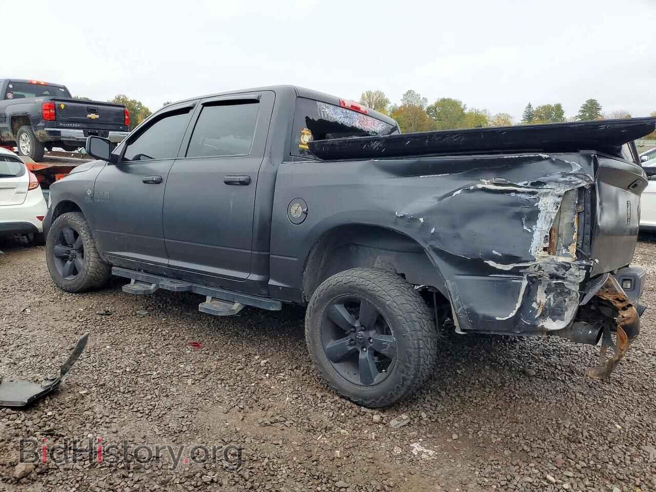 2017 RAM 1500 - VIN: 3C6RR7KT8HG722053 - Фото 2