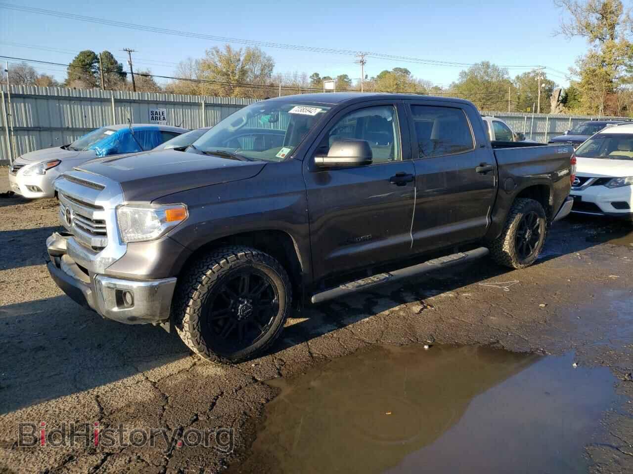 Photo 5TFEM5F16HX122128 - TOYOTA TUNDRA 2017