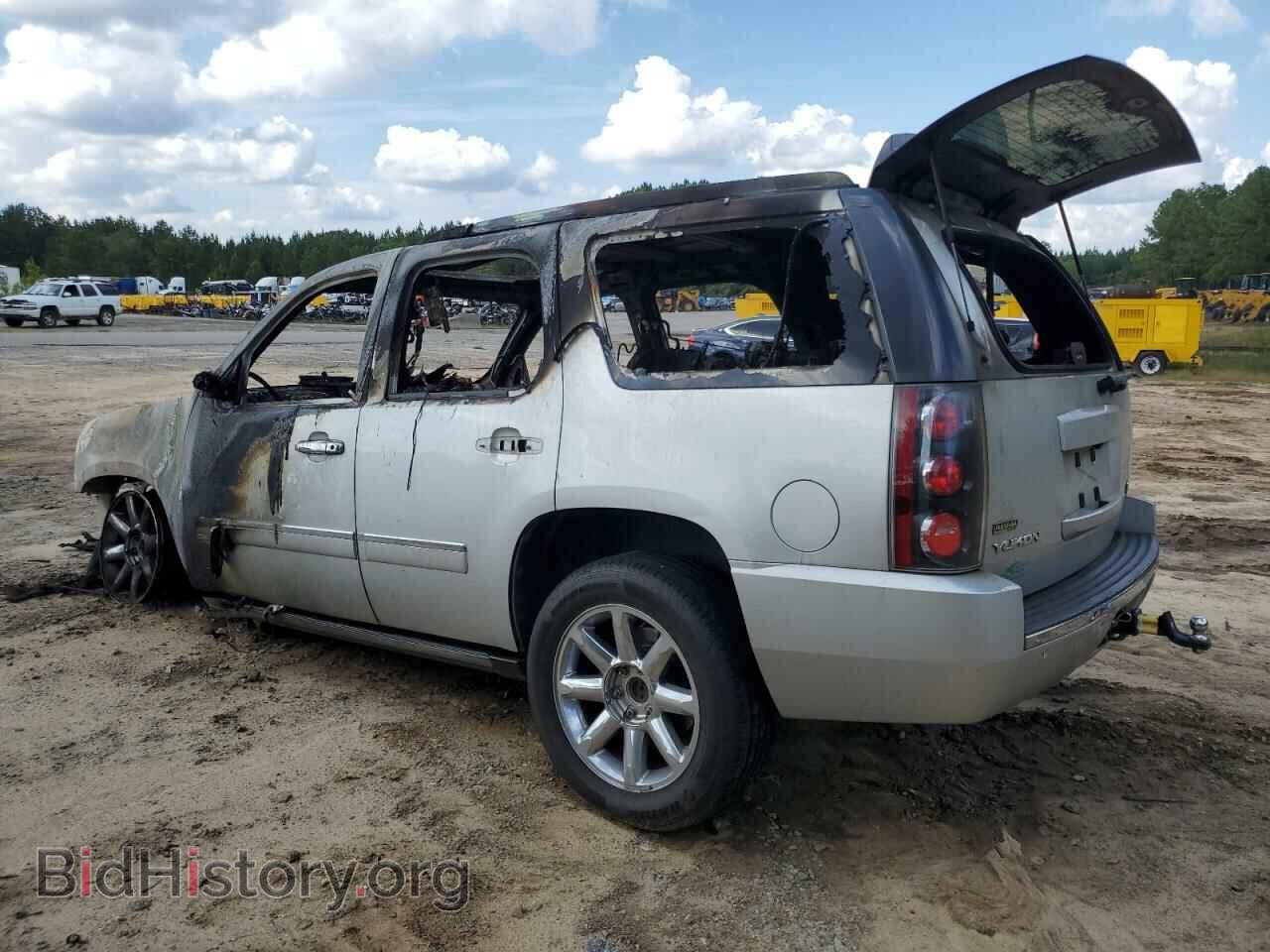 2010 GMC YUKON - VIN: 1GKUKEEF5AR165047 - Фото 2