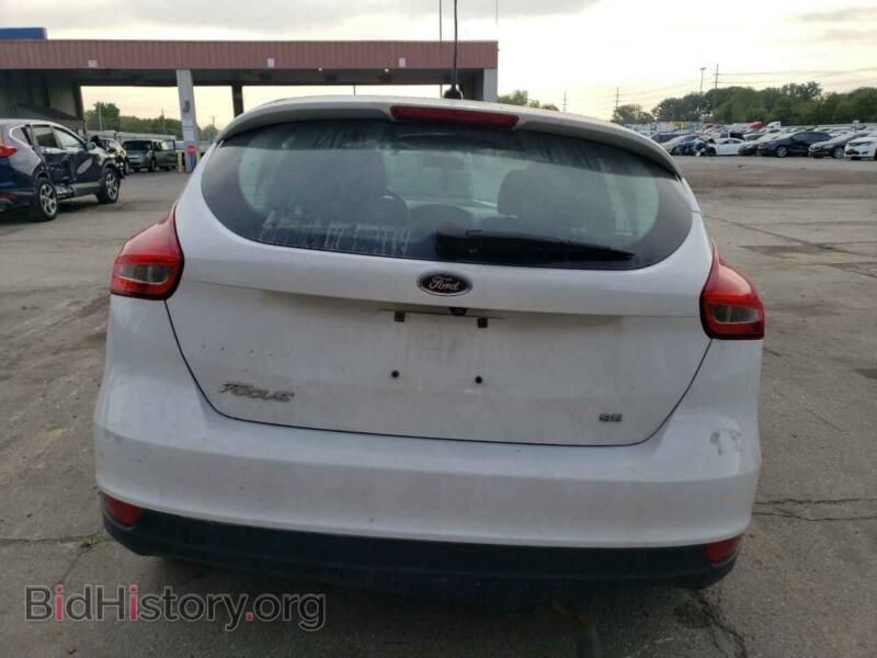 2016 Ford FOCUS (VIN 1FADP3K20GL325131) — фото 6 из 11