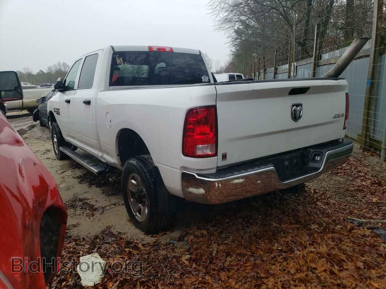 2018 RAM 2500 - VIN: 3C6UR5CL9JG316172 - Фото 2