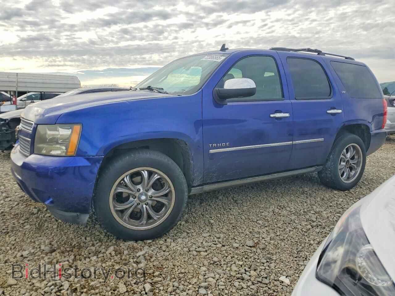 Photo 1GNUCCE06AR242170 - CHEVROLET TAHOE 2010