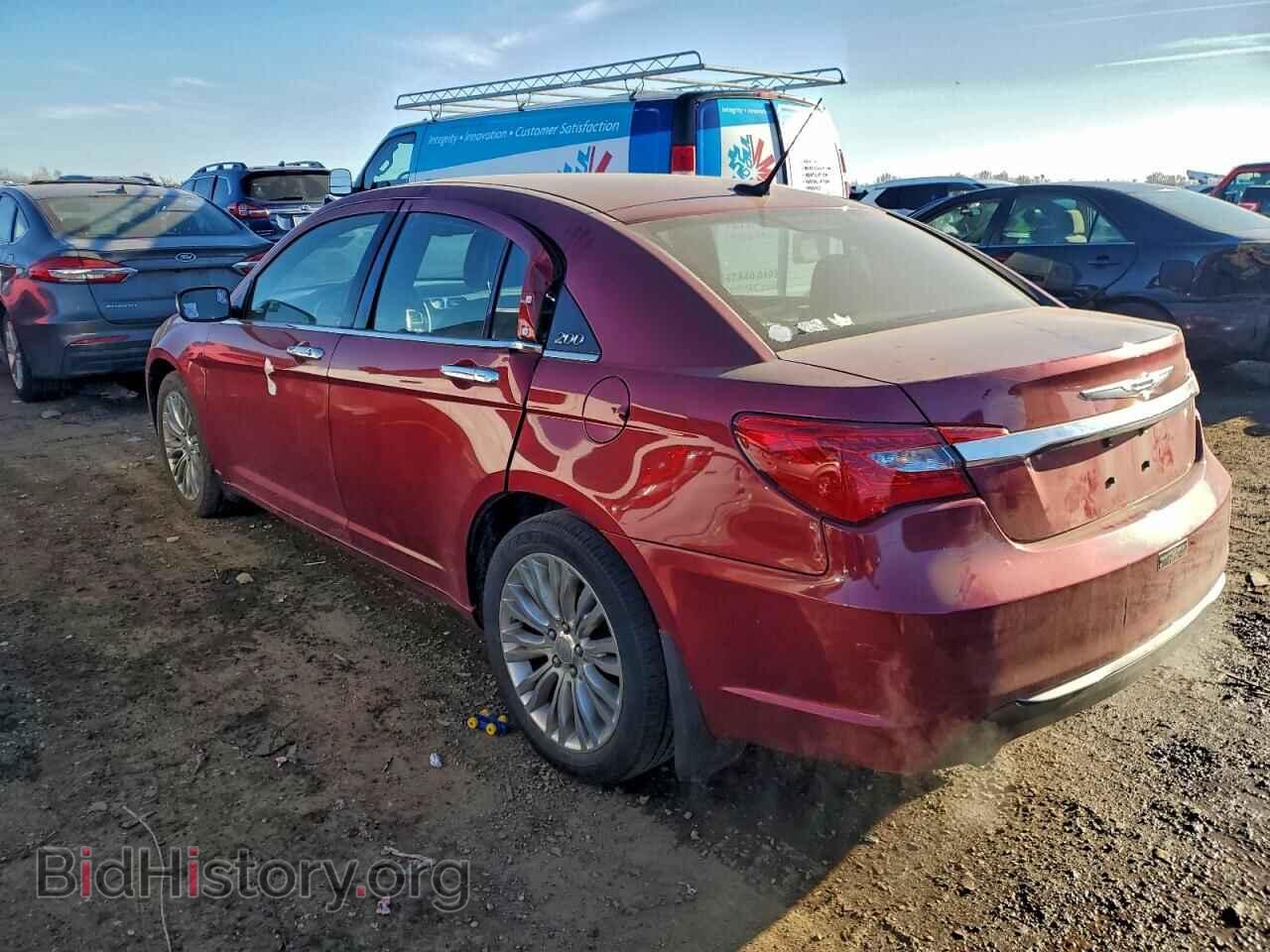 2011 CHRYSLER 200 - VIN: 1C3BC2FG5BN503761 - Фото 2