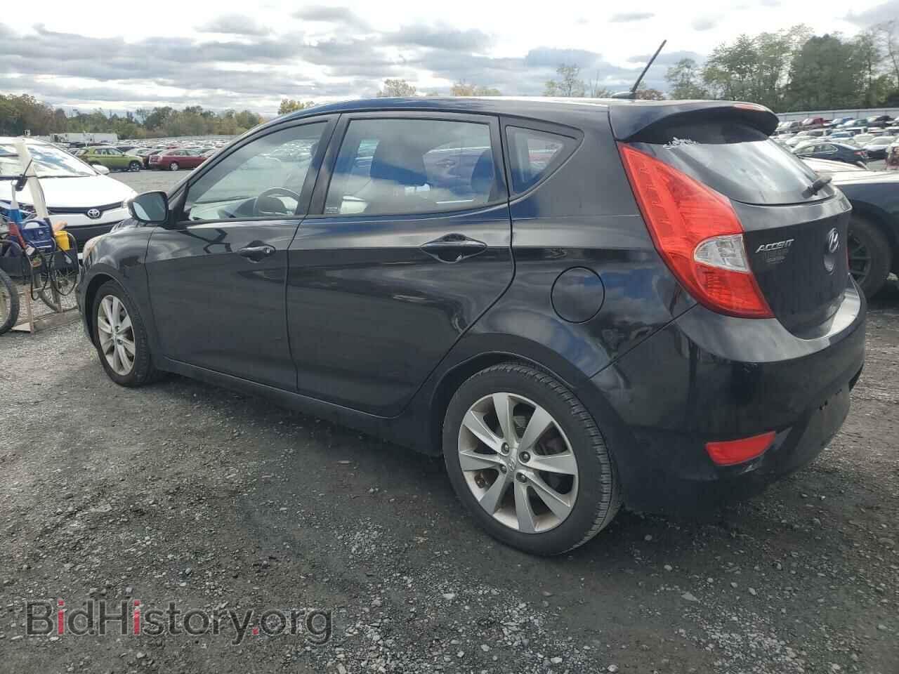 2013 HYUNDAI ACCENT - VIN: KMHCU5AEXDU080524 - Фото 2