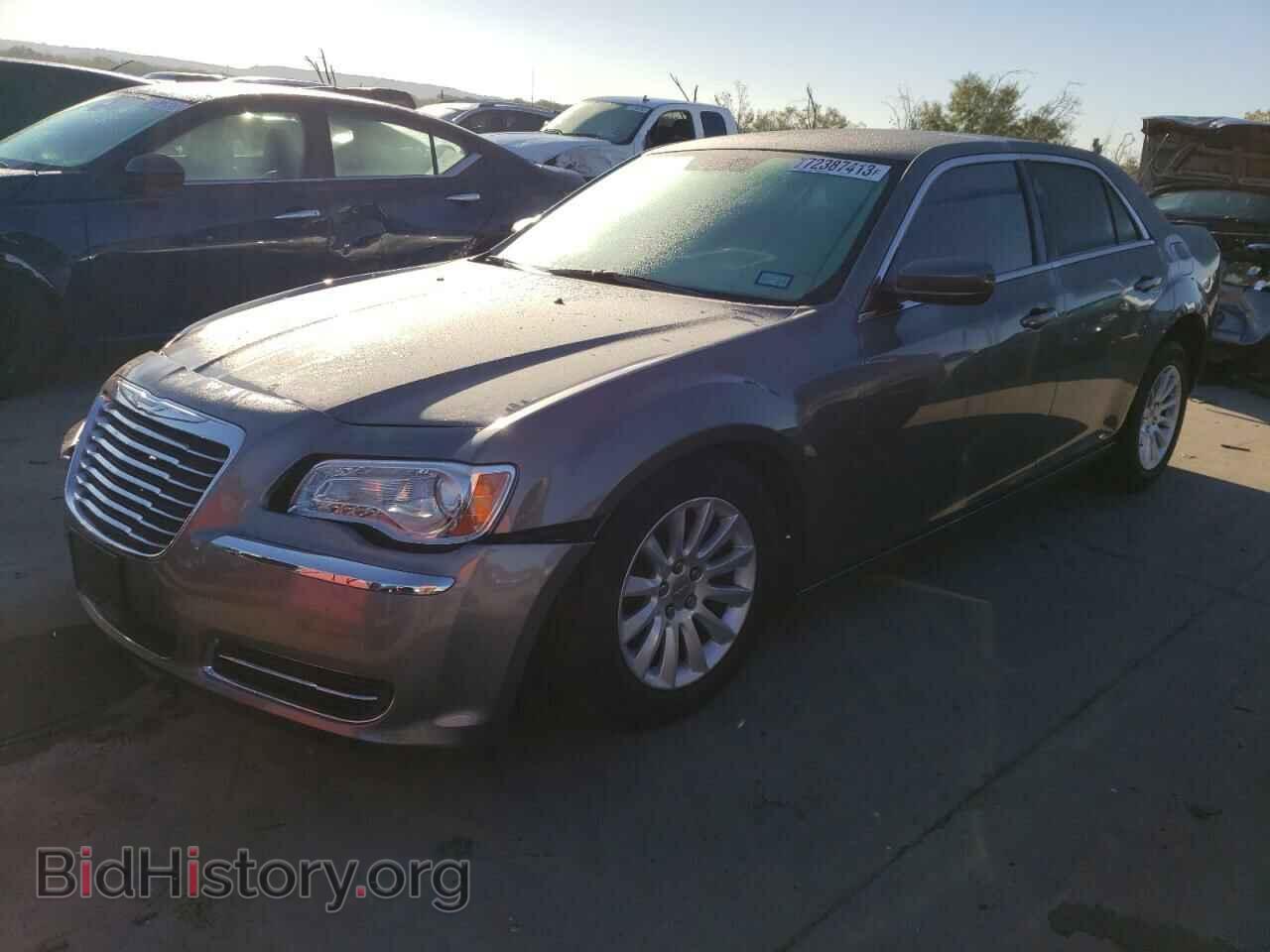 Фотография 2C3CCAAG5CH312020 - CHRYSLER 300 2012