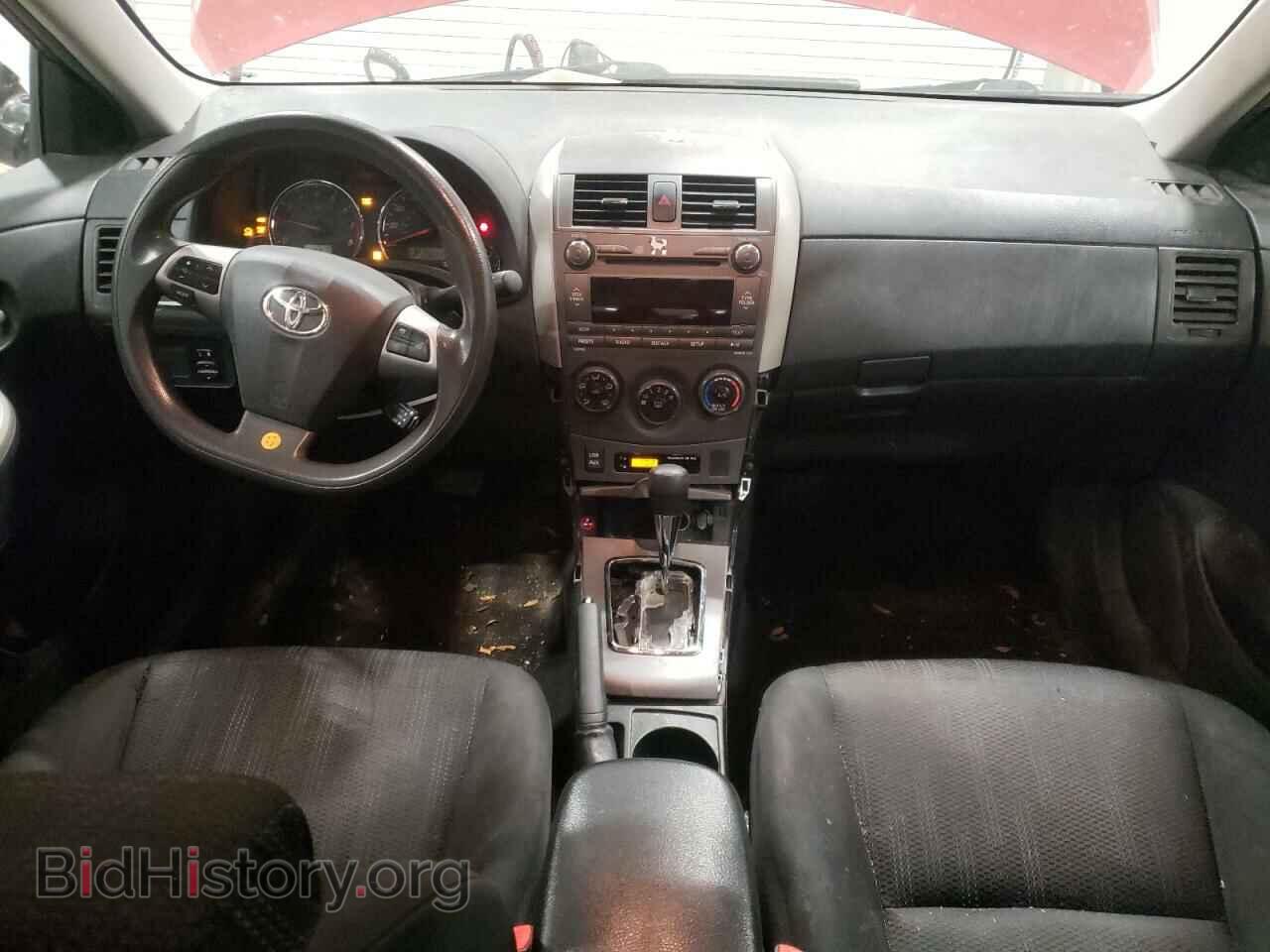 2011 TOYOTA COROLLA - VIN: 2T1BU4EE2BC667900 - Фото 8