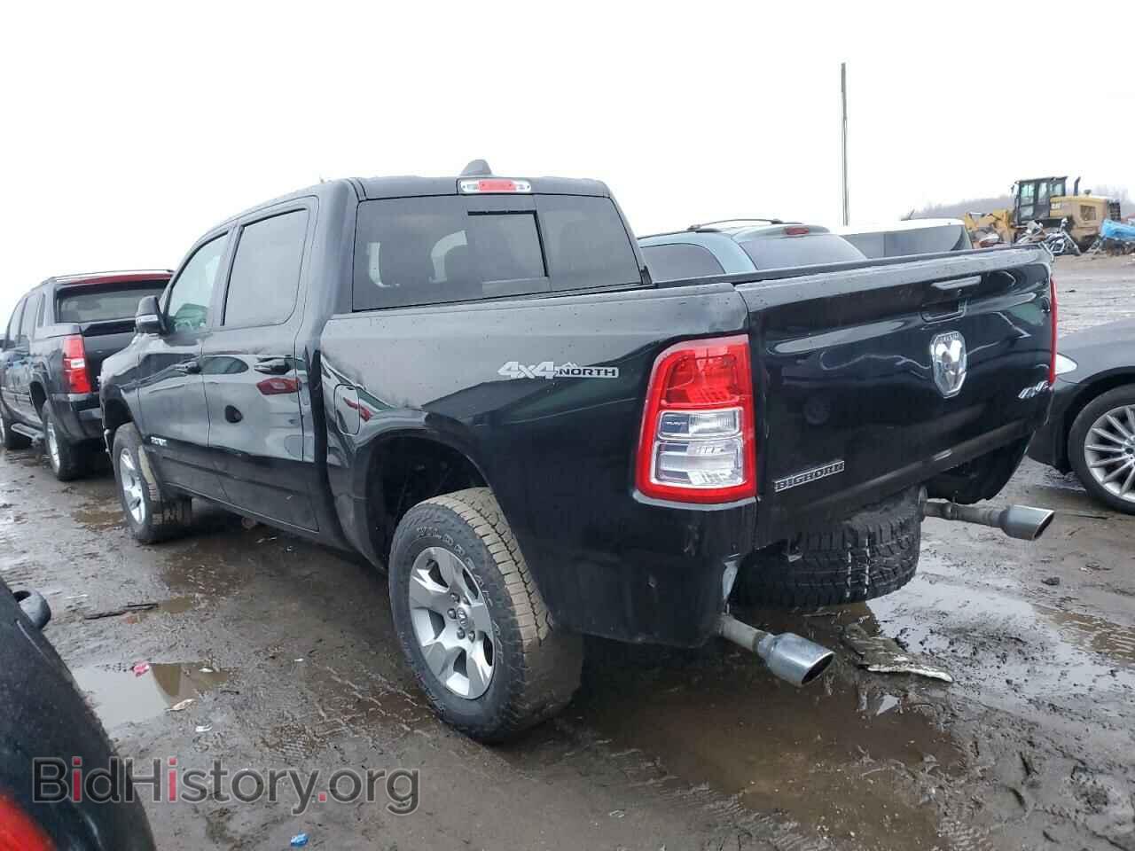 2020 RAM 1500 - VIN: 1C6SRFFT3LN392876 - Фото 2