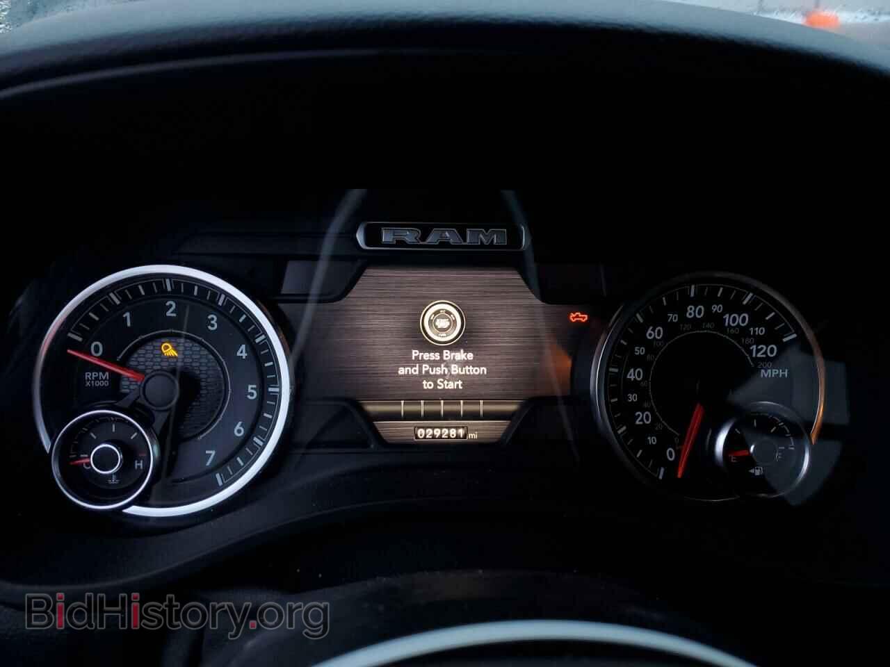 2020 RAM 1500 - VIN: 1C6SRFFT3LN392876 - Фото 9
