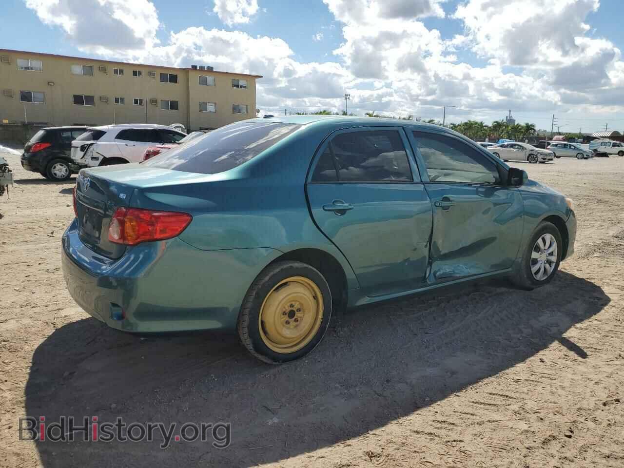 2009 TOYOTA COROLLA - VIN: JTDBL40E69J011546 - Фото 3