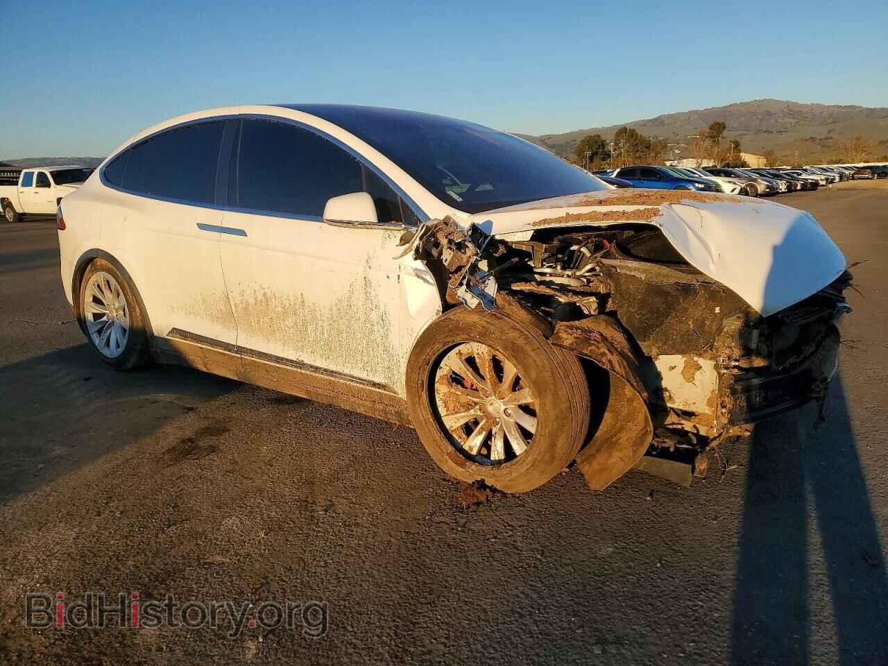 2016 TESLA MODEL X - VIN: 5YJXCAE46GF000264 - Photo 4