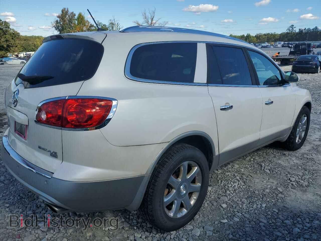 2010 BUICK ENCLAVE - VIN: 5GALRCED8AJ174458 - Фото 3
