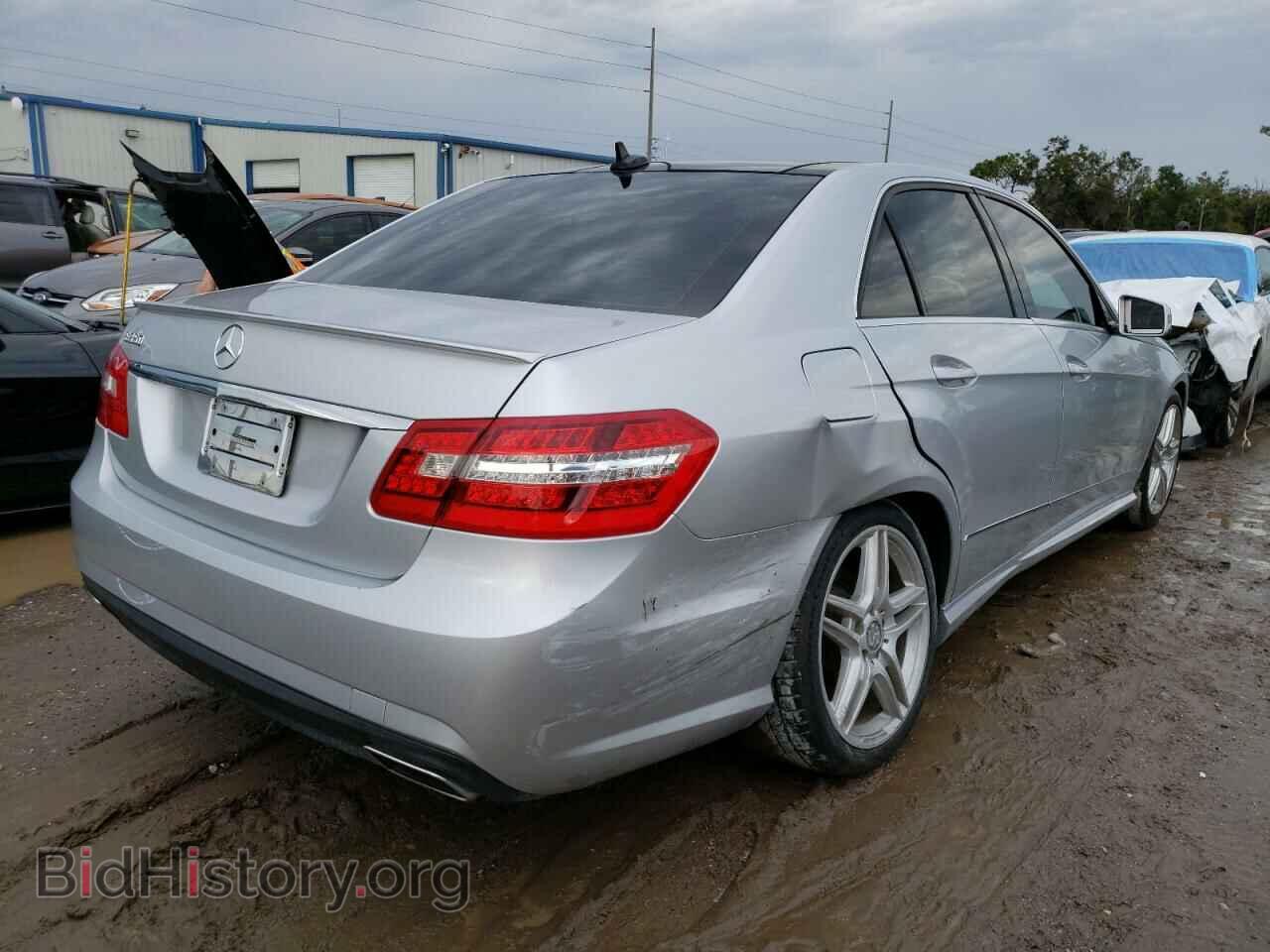 2011 MERCEDES-BENZ E-CLASS - VIN: WDDHF5GB6BA496768 - Фото 3