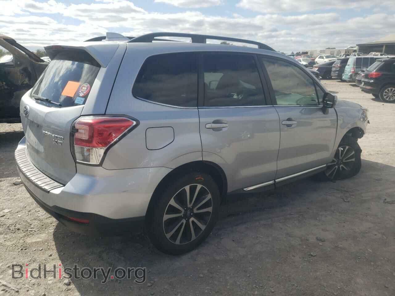 2017 SUBARU FORESTER - VIN: JF2SJGTC5HH401577 - Фото 3
