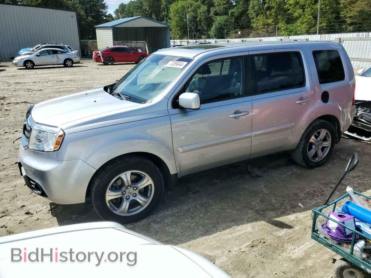 Photo 5FNYF4H61CB020457 - HONDA PILOT 2012