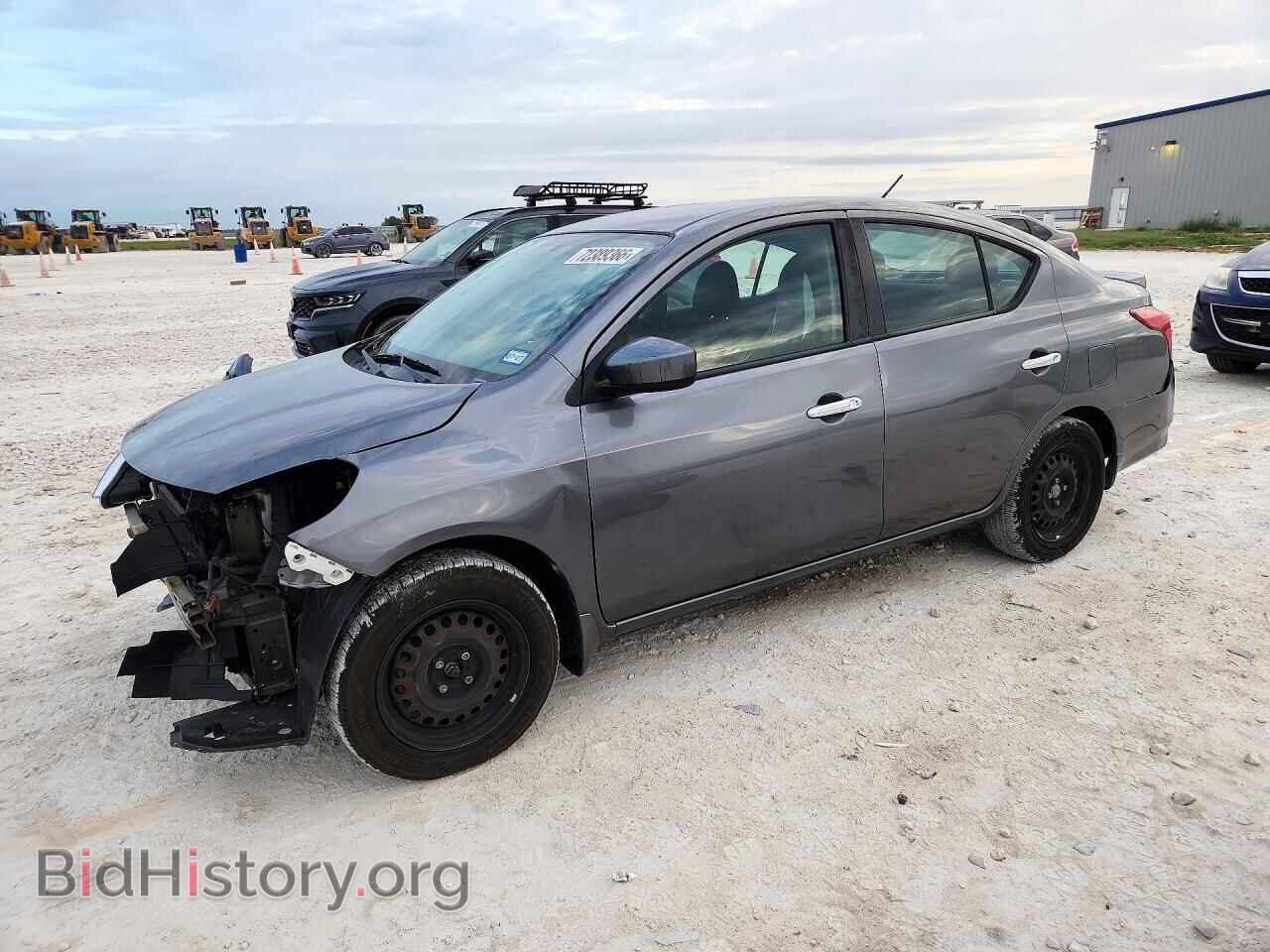 Фотография 3N1CN7AP7HL867769 - NISSAN VERSA 2017