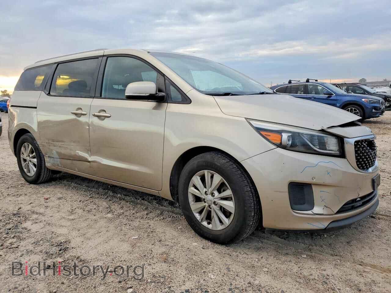 2016 KIA All Models - VIN: KNDMB5C17G6215959 - Фото 4
