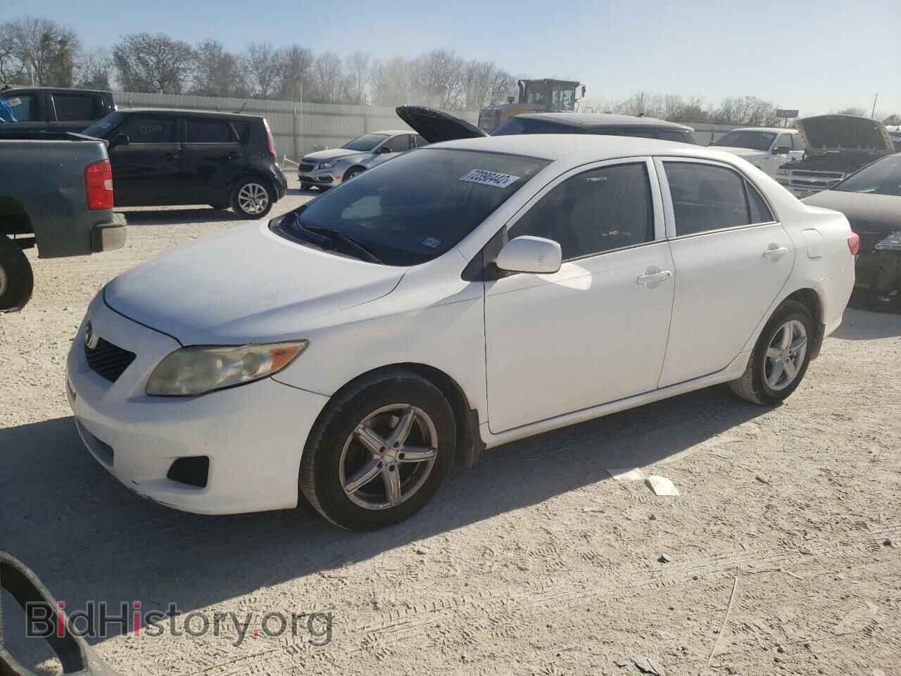 Фотография JTDBL40EX99044180 - TOYOTA COROLLA 2009