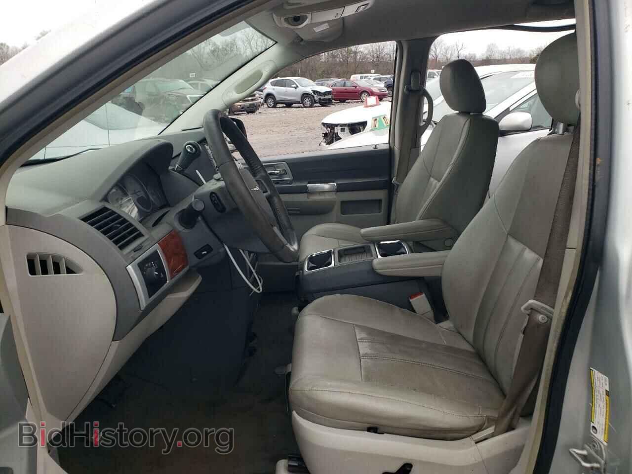 2008 CHRYSLER MINIVAN - VIN: 2A8HR54PX8R716931 - Фото 7