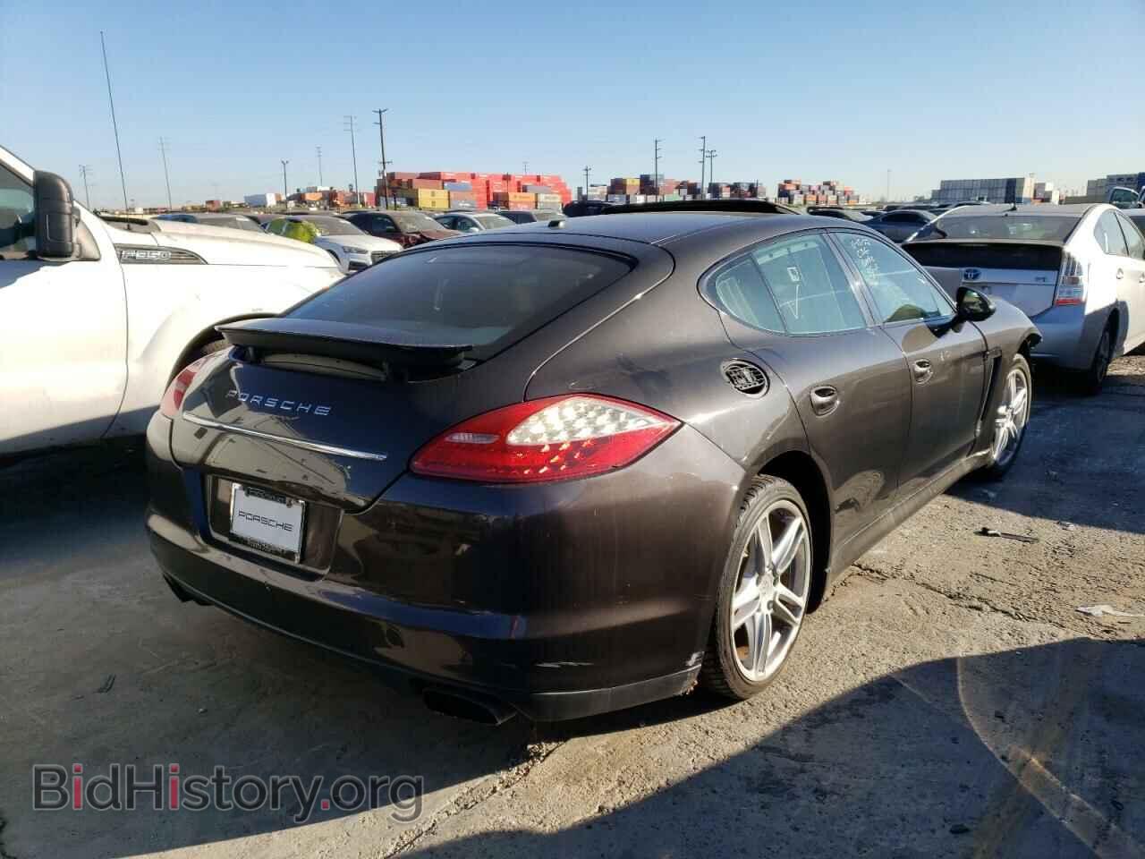 2011 PORSCHE PANAMERA - VIN: WP0AA2A76BL019811 - Фото 3