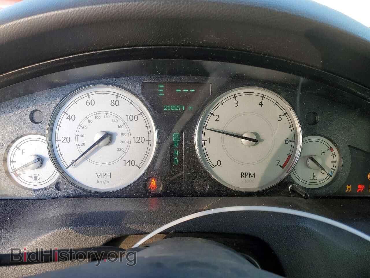 2006 CHRYSLER 300 - VIN: 2C3KA53G66H464317 - Фото 9