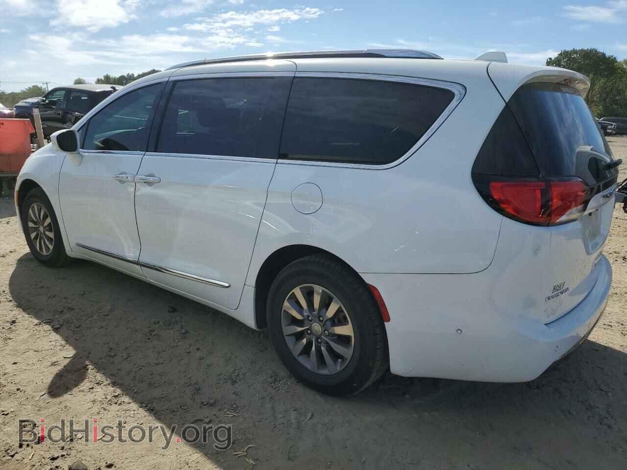 2019 CHRYSLER PACIFICA - VIN: 2C4RC1EG8KR629346 - Photo 2