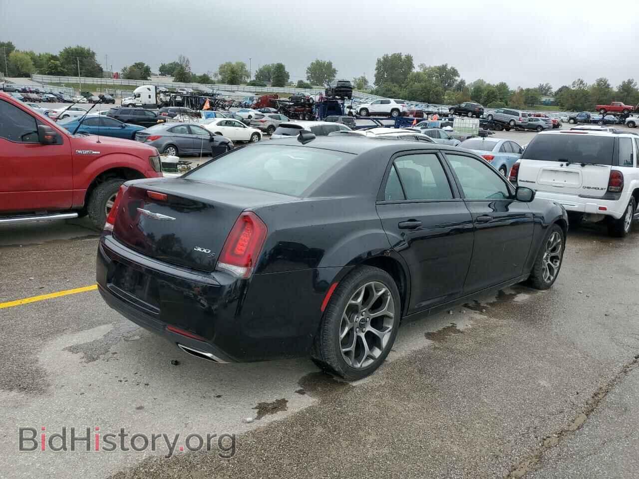 2018 CHRYSLER 300 - VIN: 2C3CCABG8JH313996 - Фото 3