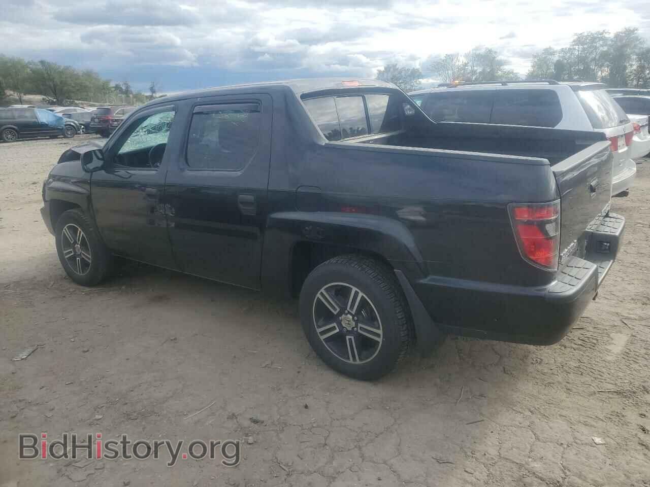 2013 HONDA RIDGELINE - VIN: 5FPYK1F73DB018238 - Фото 2