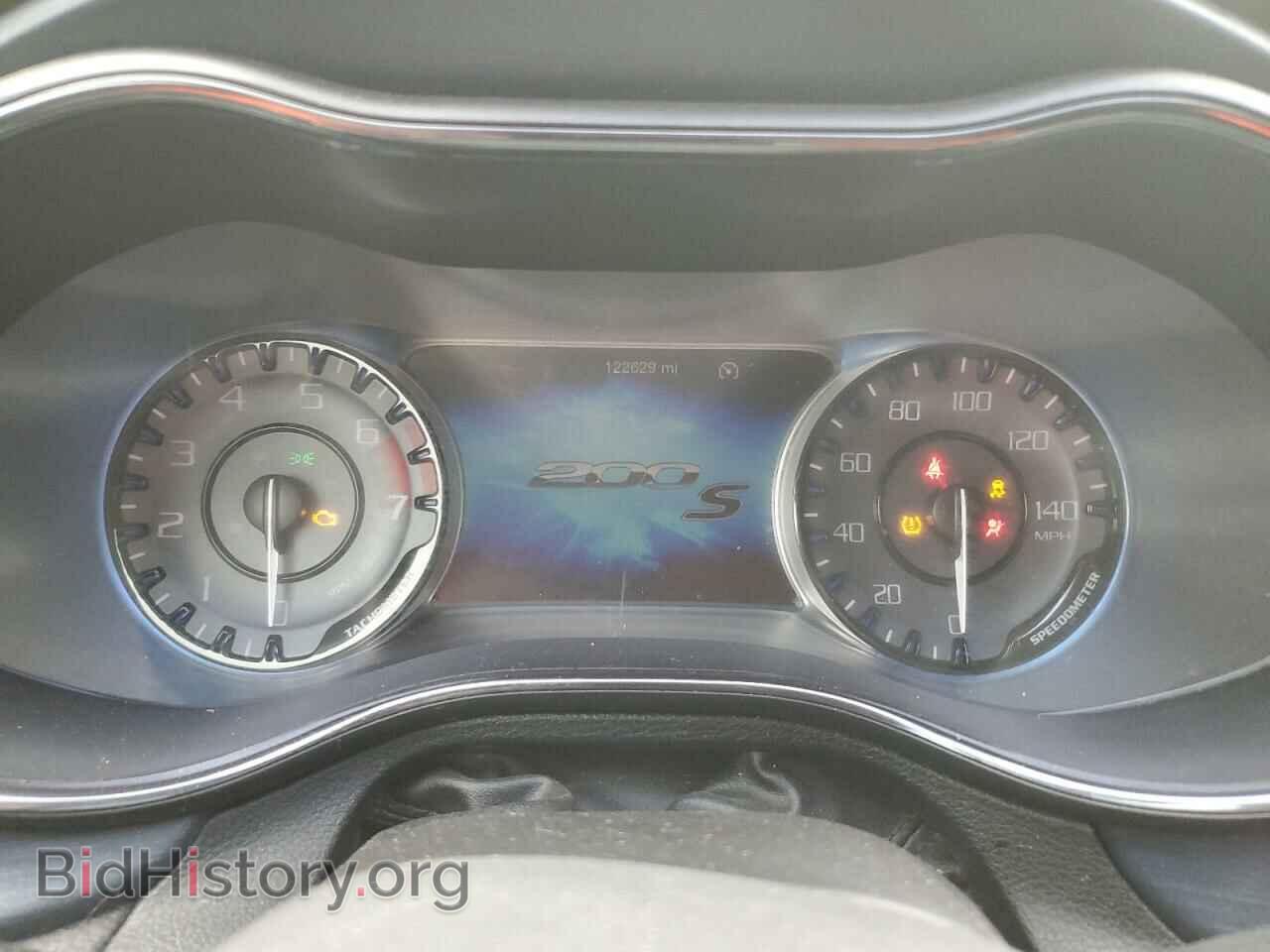 2016 CHRYSLER 200 - VIN: 1C3CCCBB9GN175109 - Фото 9