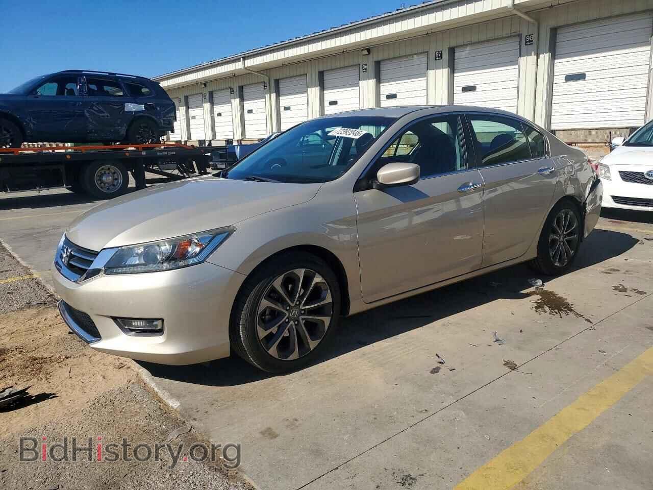 Photo 1HGCR2F53DA263635 - HONDA ACCORD 2013
