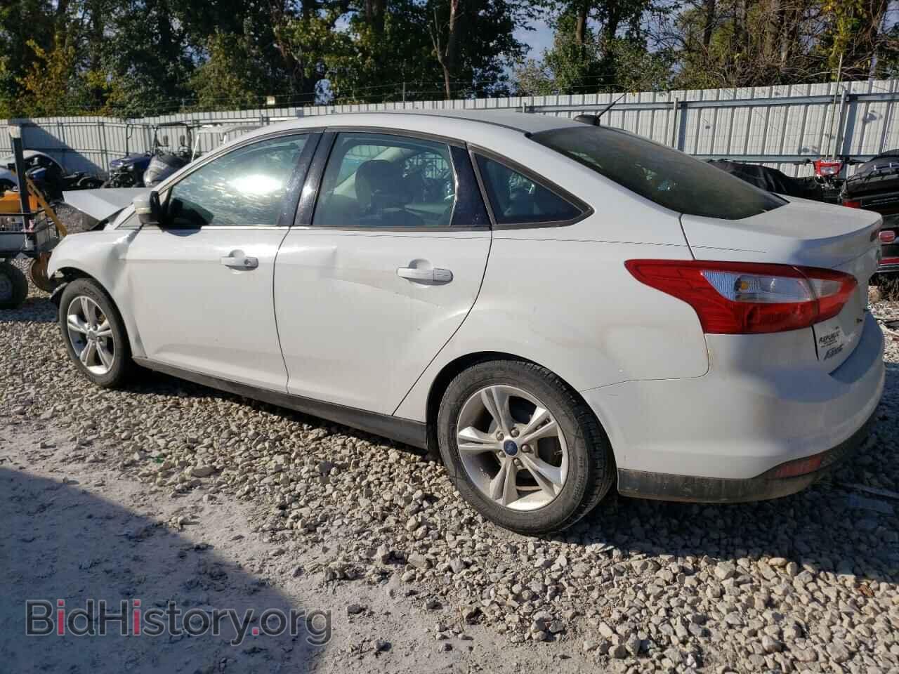 2014 FORD FOCUS - VIN: 1FADP3F2XEL161765 - Photo 2