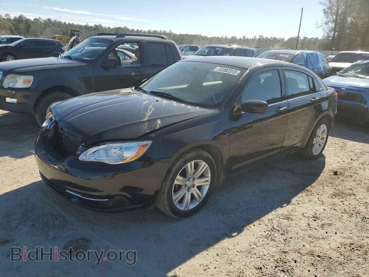 Photo 1C3BC1FG8BN602990 - CHRYSLER 200 2011