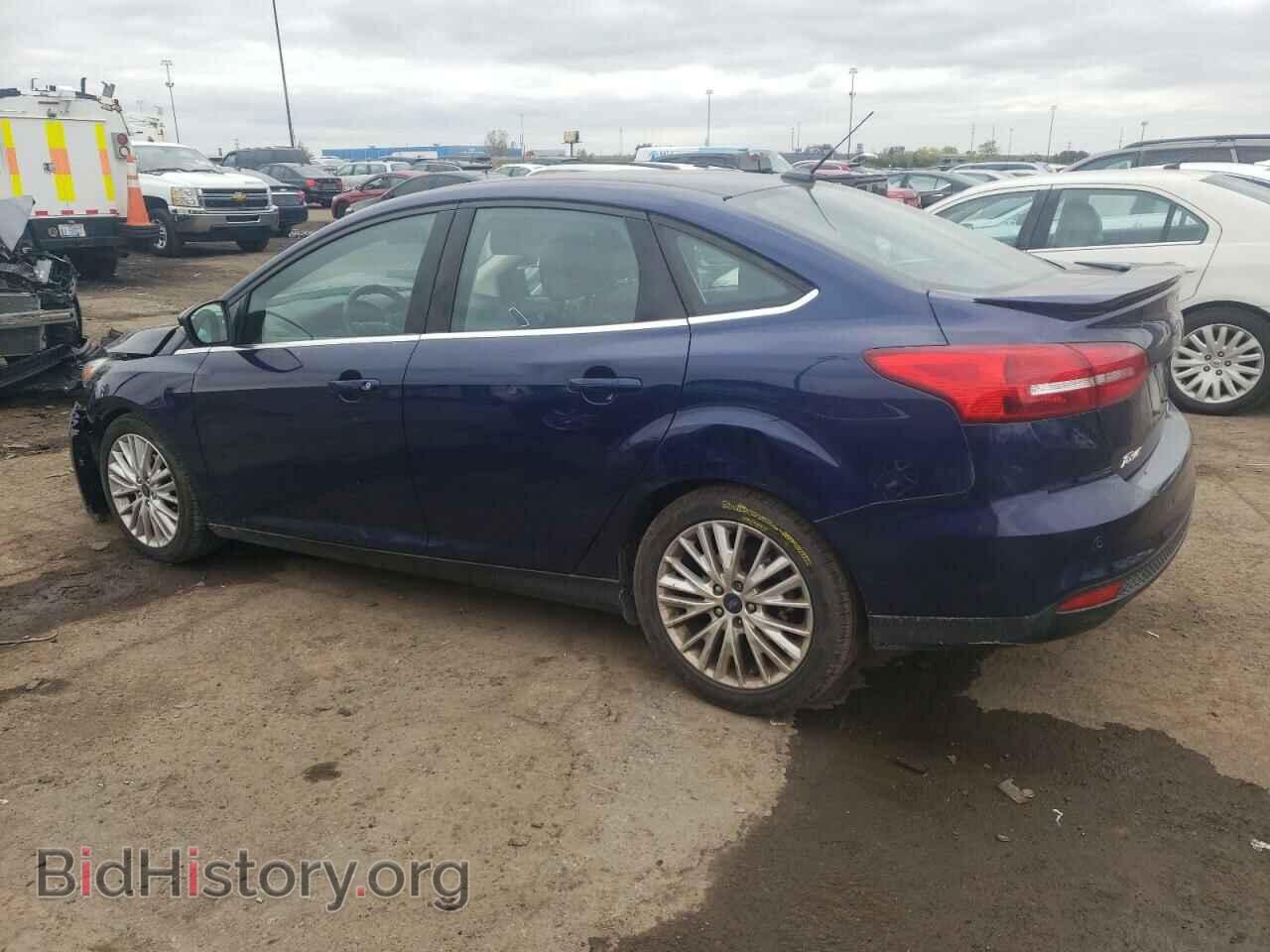 2016 FORD FOCUS - VIN: 1FADP3J29GL309852 - Фото 2