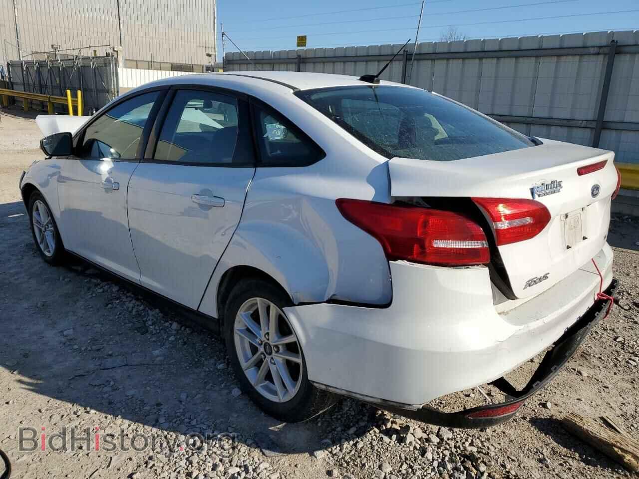 2015 FORD FOCUS - VIN: 1FADP3F29FL201643 - Photo 2